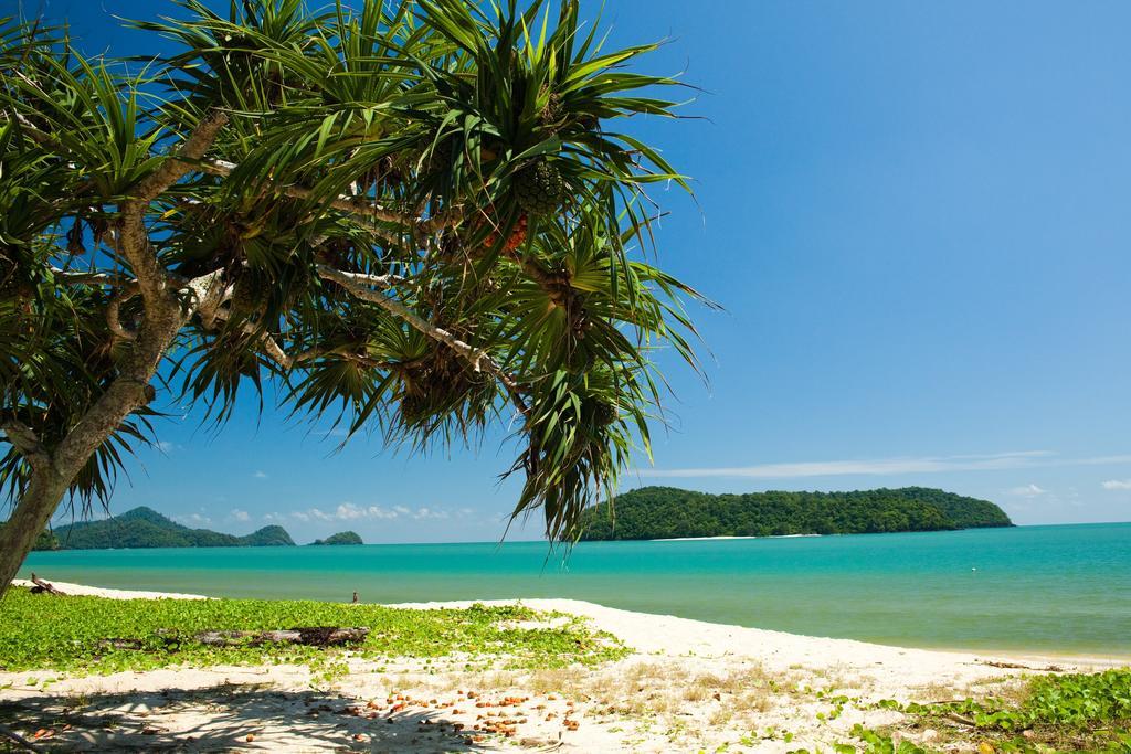Frangipani Langkawi Resort Pantai Cenang  Extérieur photo