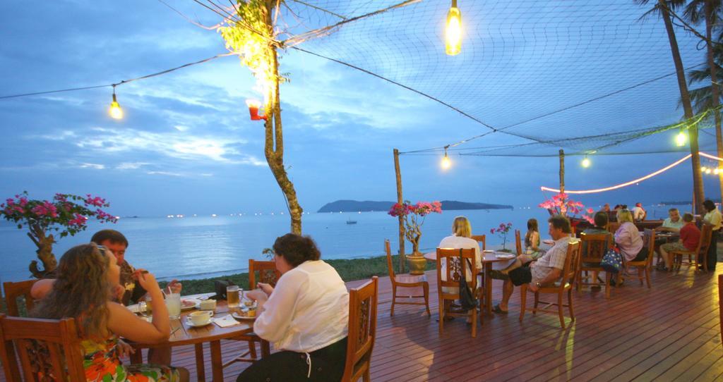 Frangipani Langkawi Resort Pantai Cenang  Extérieur photo