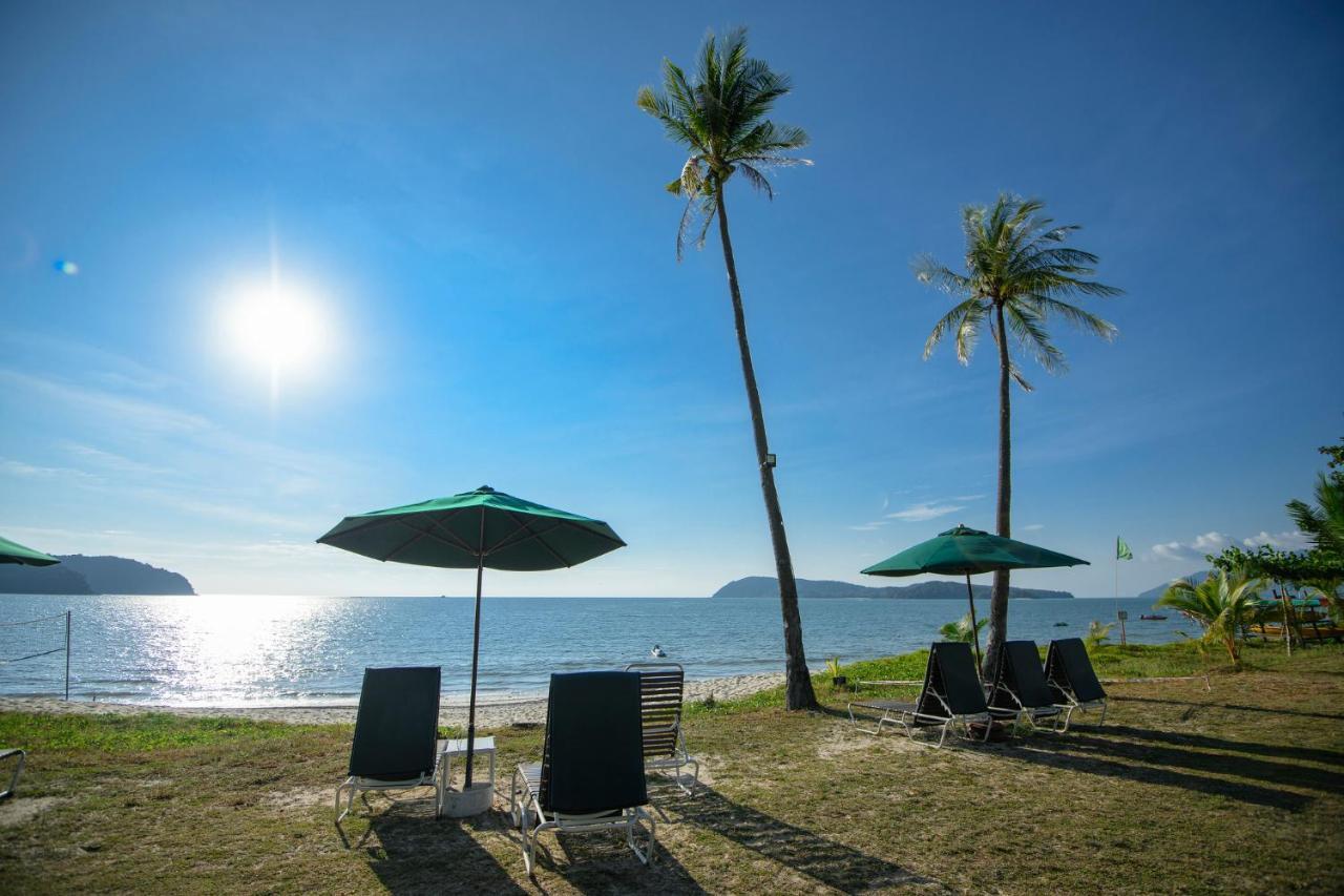 Frangipani Langkawi Resort Pantai Cenang  Extérieur photo