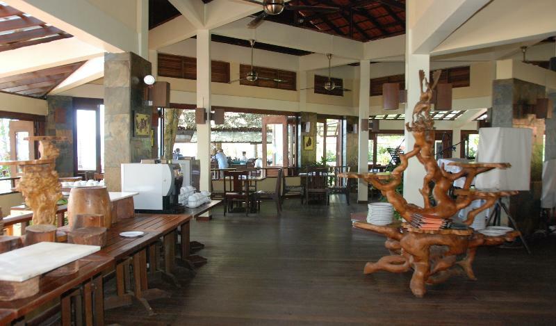 Frangipani Langkawi Resort Pantai Cenang  Extérieur photo