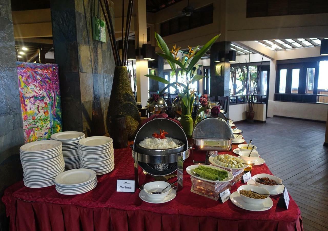 Frangipani Langkawi Resort Pantai Cenang  Extérieur photo